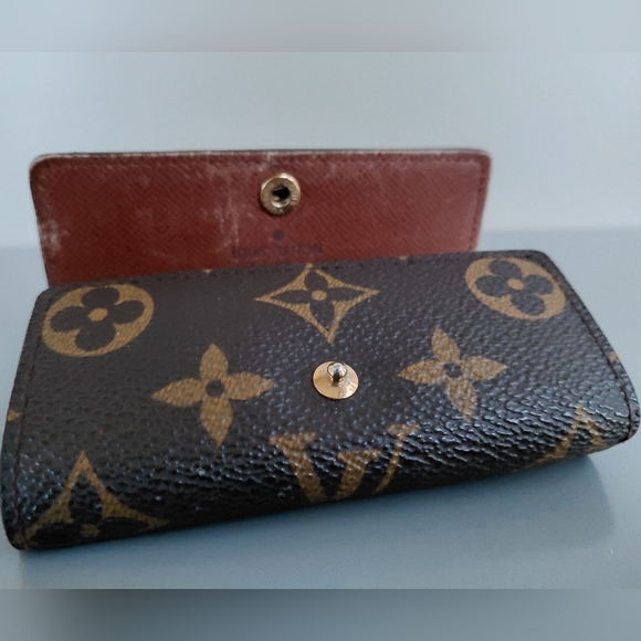 Louis Vuitton Black and Gold Monogram Wallet - Picture 6 of 11